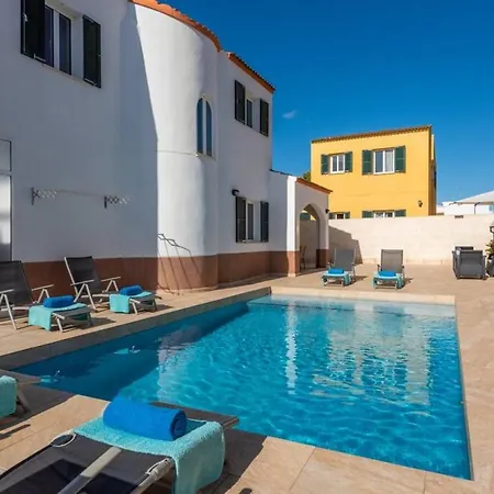 Jeybo Villa *